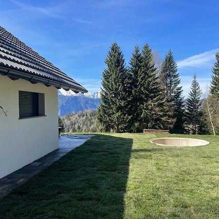 Span Cottage Йесенице Екстериор снимка