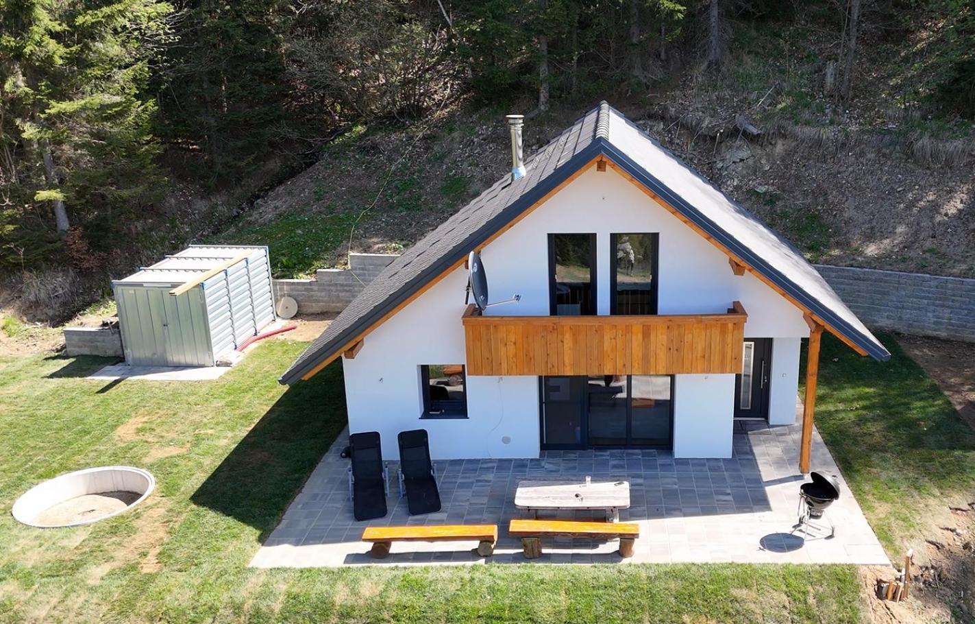Span Cottage Йесенице Екстериор снимка