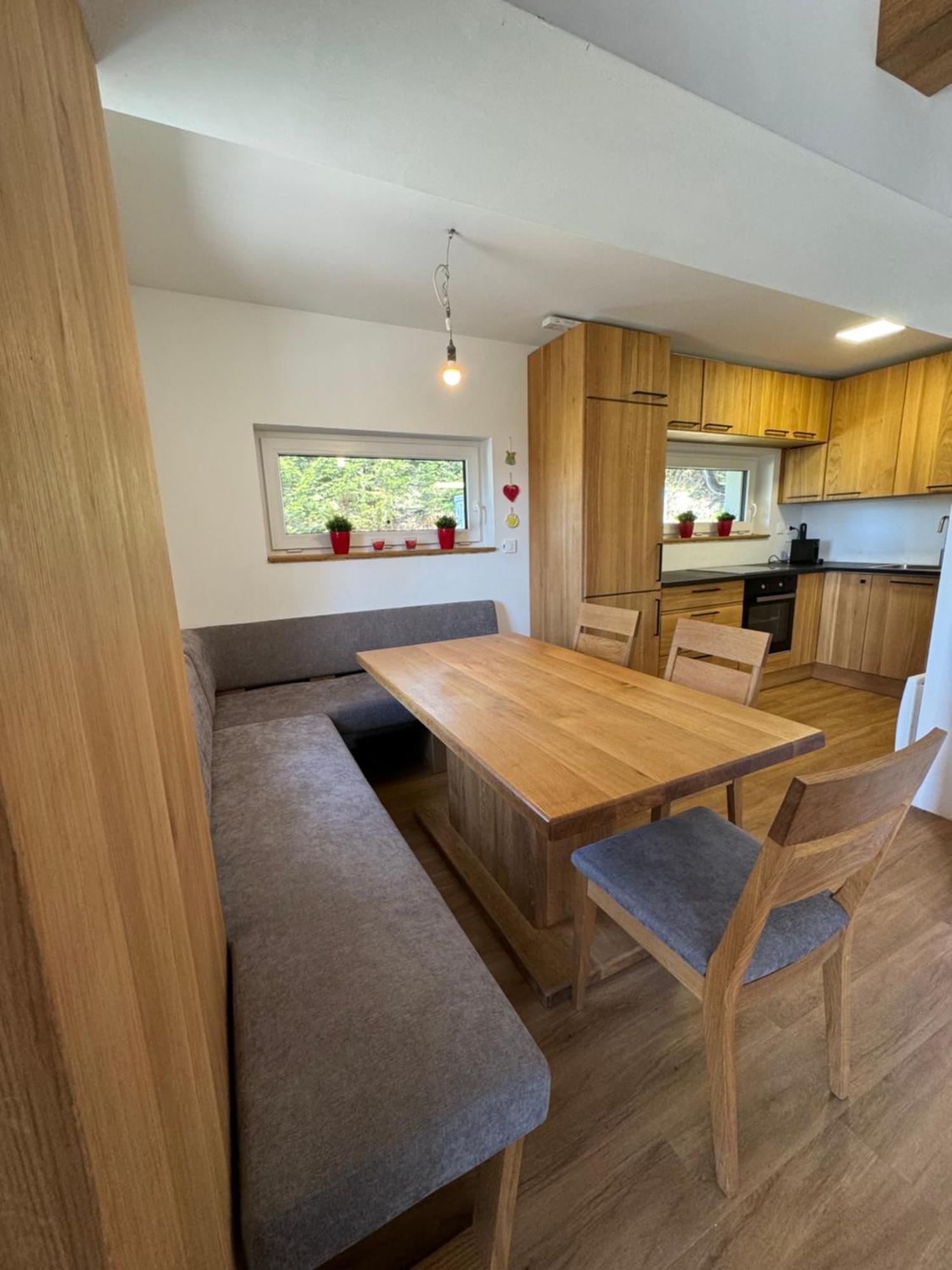 Span Cottage Йесенице Екстериор снимка
