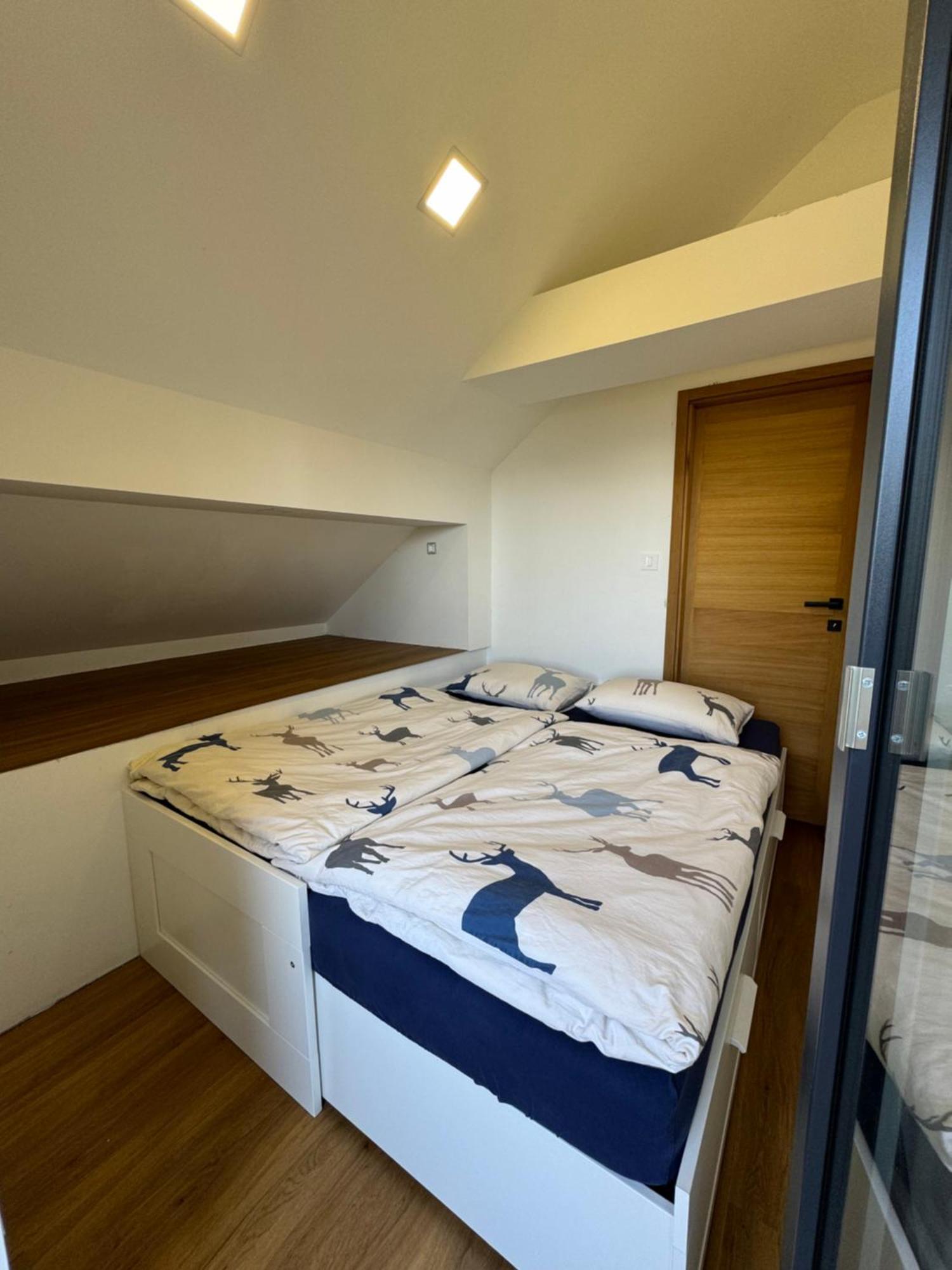 Span Cottage Йесенице Екстериор снимка
